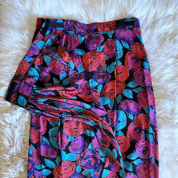 Vintage Michel Antoni Fall Floral Tulip Midi Skirt and Oversized Blazer set - Picture 14 of 16